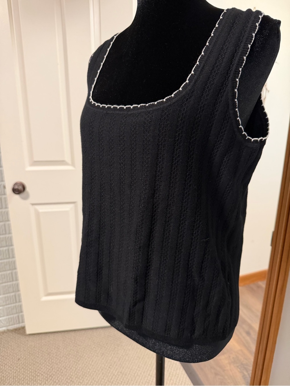 NWT Industry Republic Knit Tank Top Black White Trim Medium